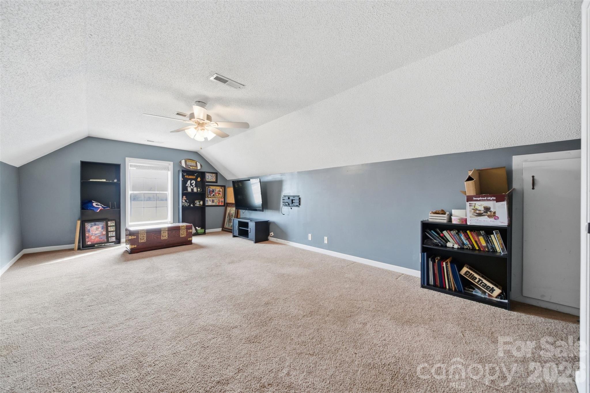 2535 Citrus Lane Sumter, SC 29153 - Photo 32 of 47 a view of a livingroom with furniture and a ceiling fan