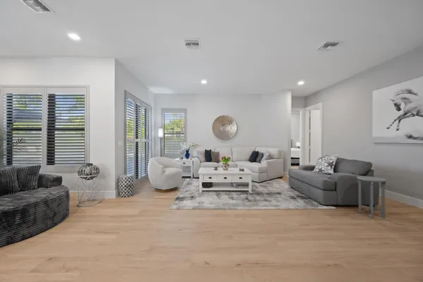 $17,500 | 1950 South Club Drive, Wellington, FL 33414