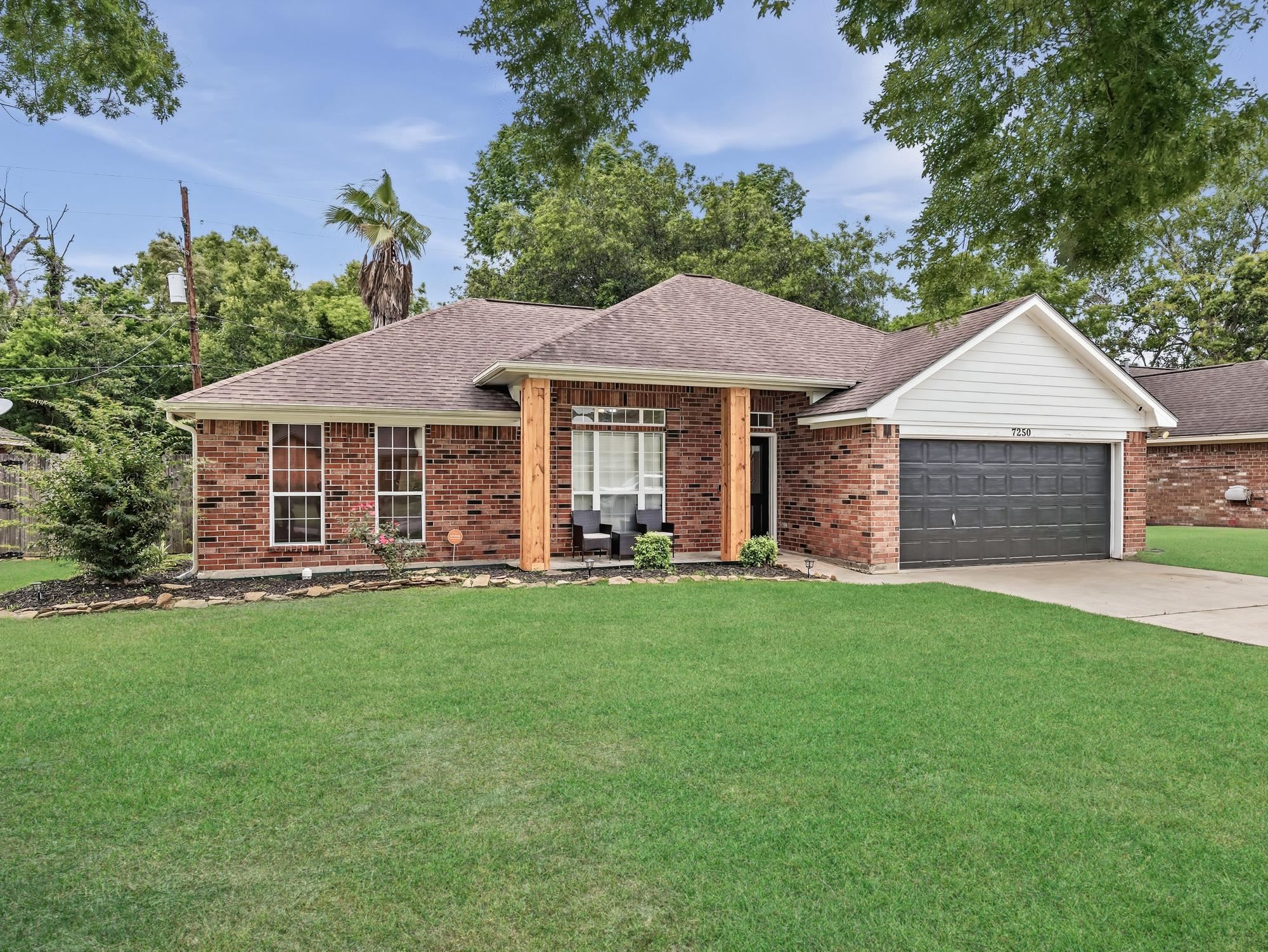 7250 Hidden Valley Drive Beaumont, TX 77708 - Photo 3 of 31