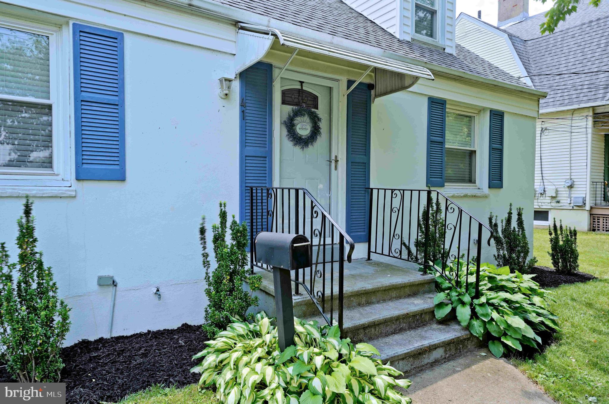 41 West Upper Ferry Road Ewing, NJ 08628 - Photo 3 of 39