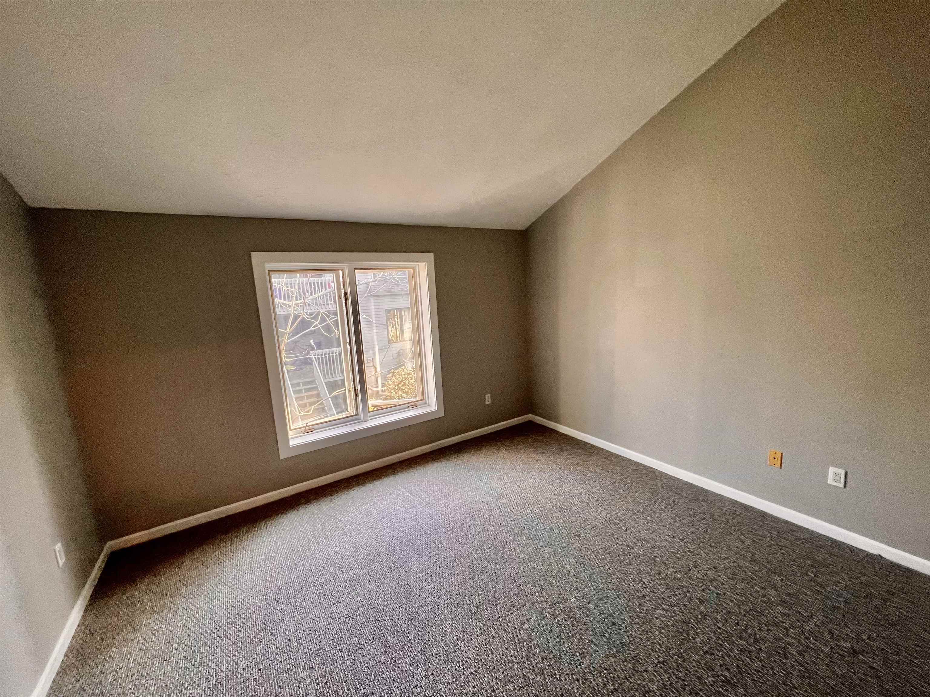 5 Tsienneto Road, Unit 123 Derry, NH 03038 - Photo 25 of 39