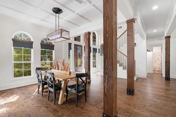 $760,000 | 3835 48th Street Southeast, Paris, TX 75462