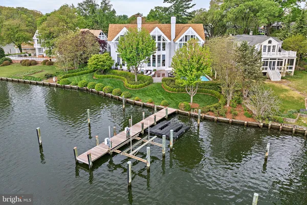 $11,500,000 | 8 Spa View Circle, Annapolis, MD 21401