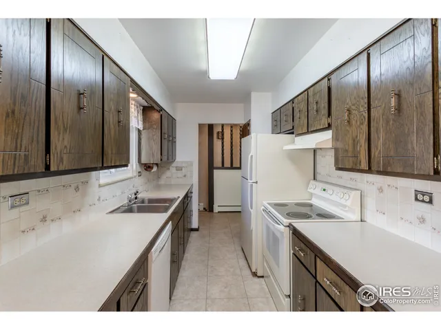 $430,000 | 1877 Queens Drive, Longmont, CO 80501