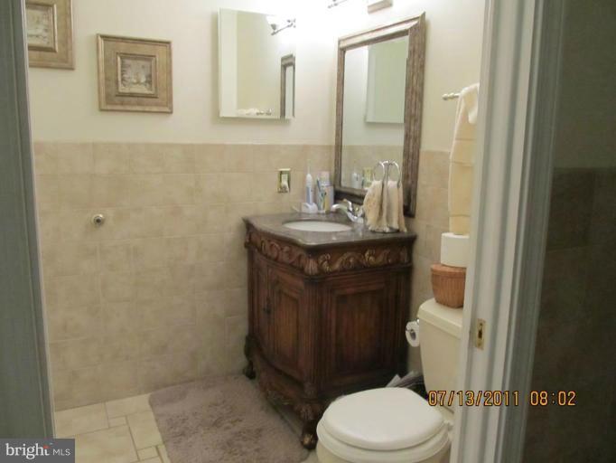 16603 Gaines Road Broad Run, VA 20137 - Photo 11 of 13 Master Bath