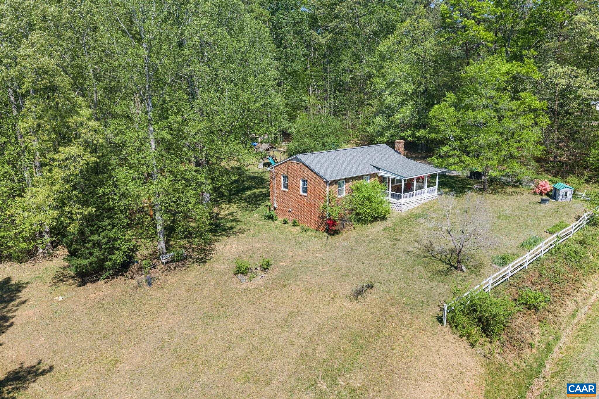 703 Oak Creek Road Palmyra, VA 22963 - Photo 29 of 35