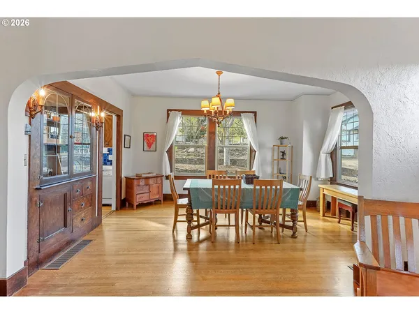 $535,000 | 916 Kelly Avenue, The Dalles, OR 97058