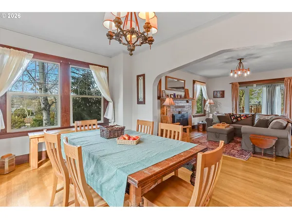 $535,000 | 916 Kelly Avenue, The Dalles, OR 97058