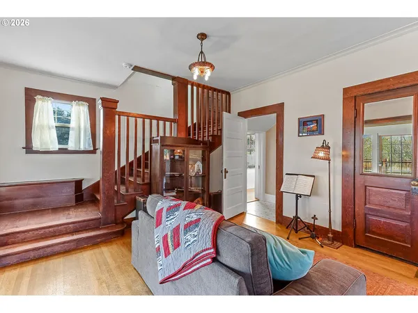 $535,000 | 916 Kelly Avenue, The Dalles, OR 97058