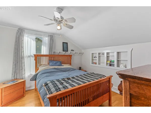 $535,000 | 916 Kelly Avenue, The Dalles, OR 97058