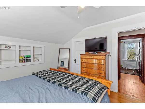 $535,000 | 916 Kelly Avenue, The Dalles, OR 97058