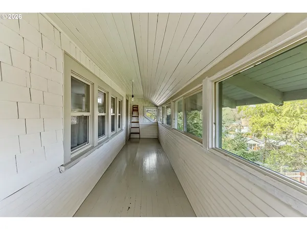 $535,000 | 916 Kelly Avenue, The Dalles, OR 97058