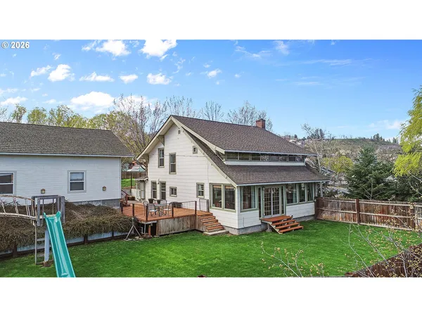 $535,000 | 916 Kelly Avenue, The Dalles, OR 97058