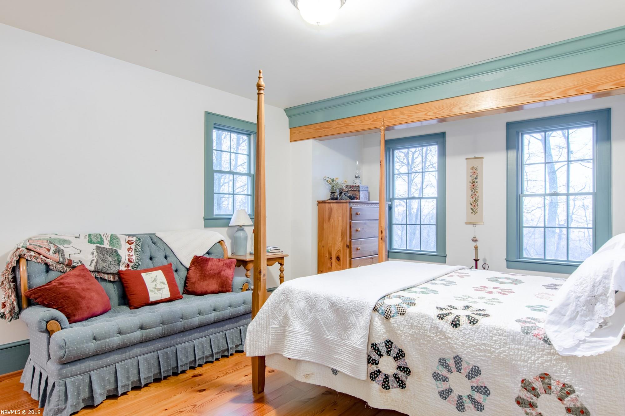 354 Meadows Road Pearisburg, VA 24134 - Photo 29 of 45 Gallery Image 29