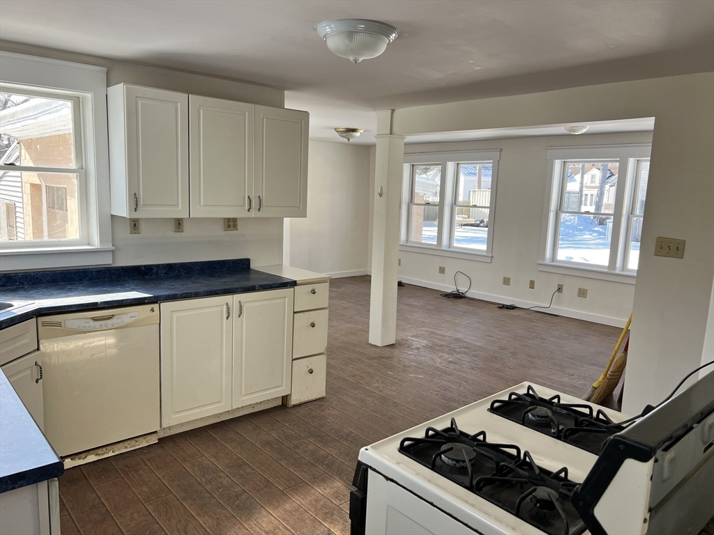 70 Mt Pleasant Street Athol, MA 01331 - Photo 13 of 34