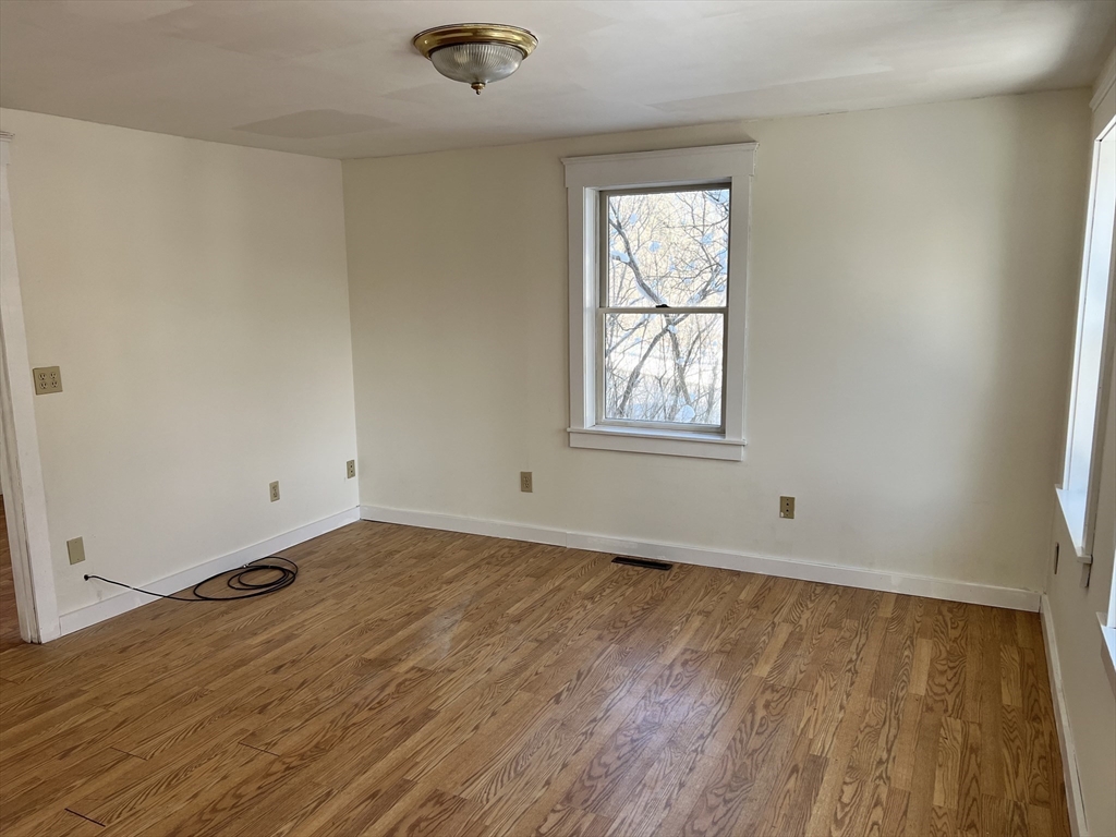 70 Mt Pleasant Street Athol, MA 01331 - Photo 15 of 34