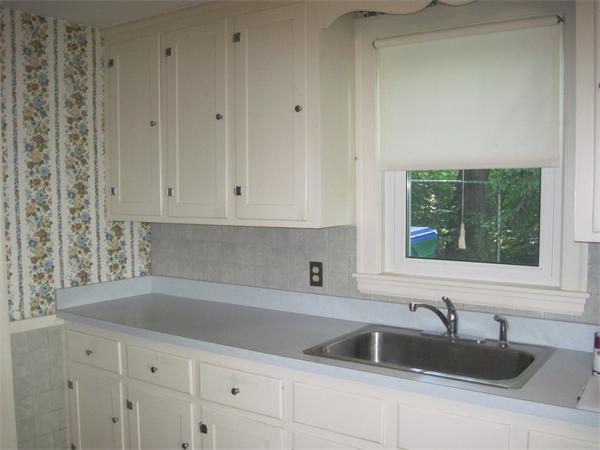 10 Corinne Road Medford, MA 02155 - Photo 6 of 11 Gallery Image 6