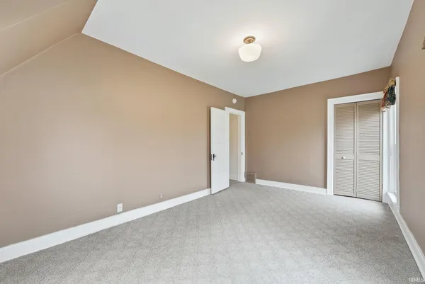 $260,000 | 801 South Jackson Street, Auburn, IN 46706