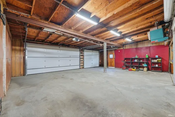 $260,000 | 801 South Jackson Street, Auburn, IN 46706