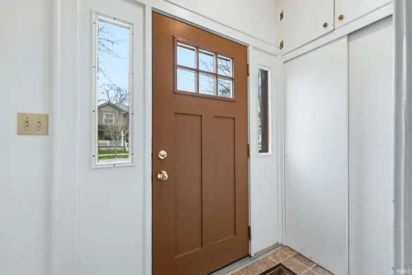 $260,000 | 801 South Jackson Street, Auburn, IN 46706