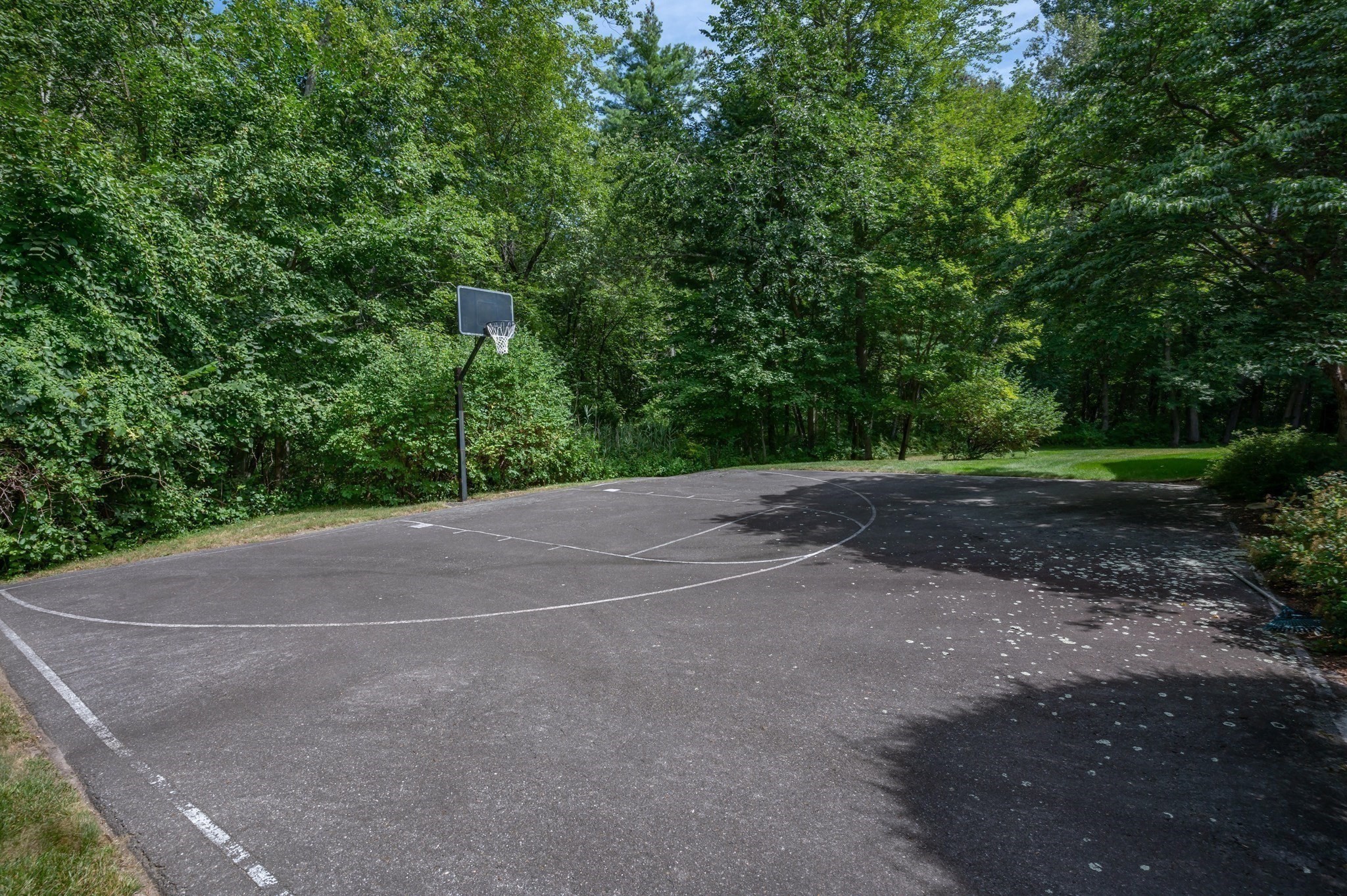 3 Clark Road Nashua, NH 03062 - Photo 7 of 42 Gallery Image 7