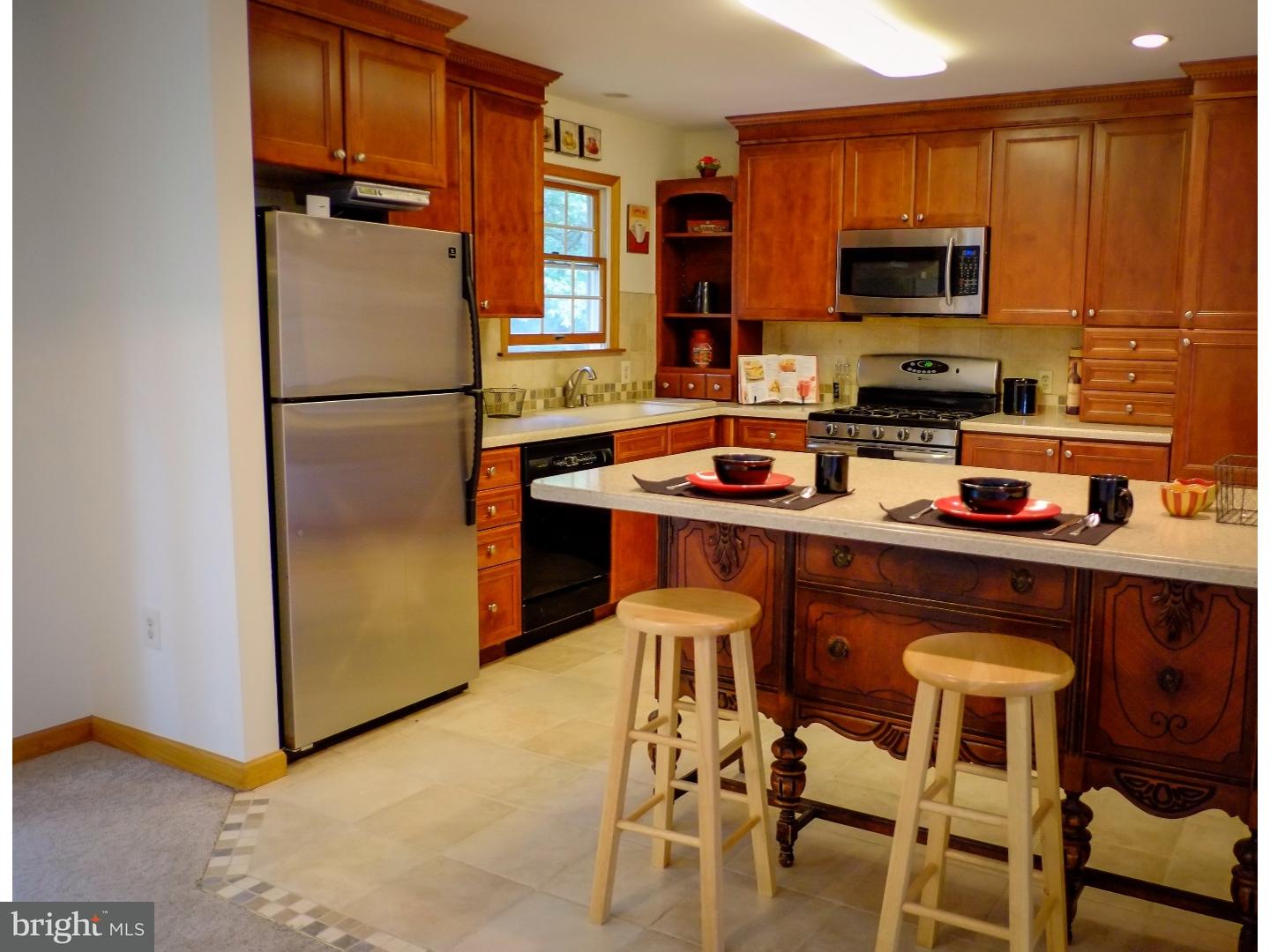 303 Reeceville Road Coatesville, PA 19320 - Photo 6 of 25 Kitchen