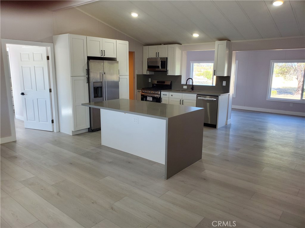 9870 Cody Road Lucerne Valley, CA 92356 - Photo 26 of 37