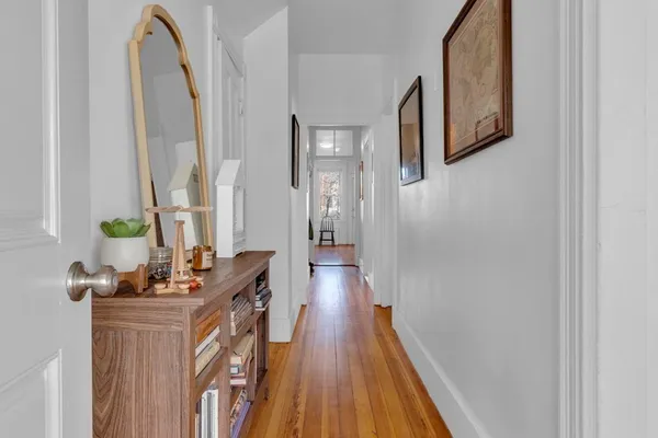 $4,200 | 201 High Street, Unit 2, Brookline, MA 02445