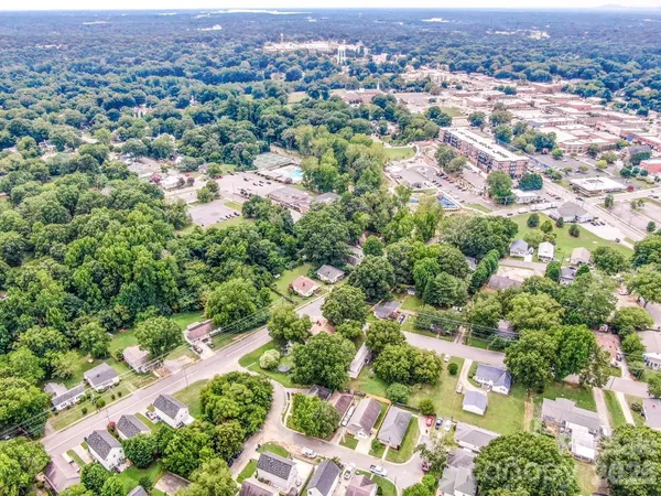 $275,000 | 332 Cassidy Lane, Mooresville, NC 28115