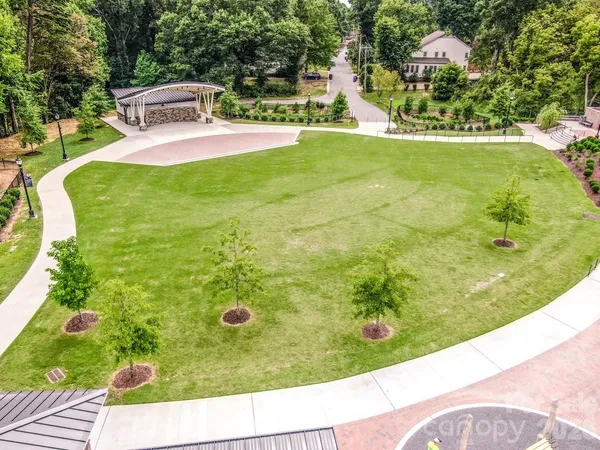 $275,000 | 332 Cassidy Lane, Mooresville, NC 28115
