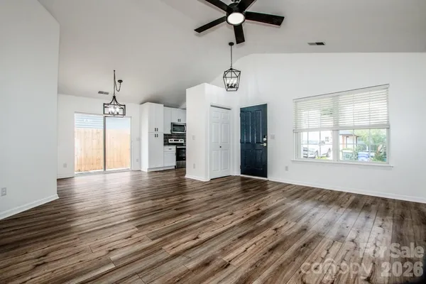 $275,000 | 332 Cassidy Lane, Mooresville, NC 28115