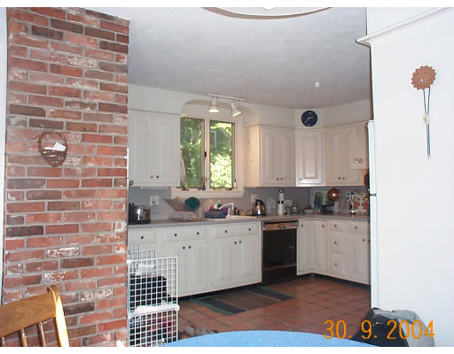 54 Old Middlesex Road Belmont, MA 02478 - Photo 4 of 16 Gallery Image 4