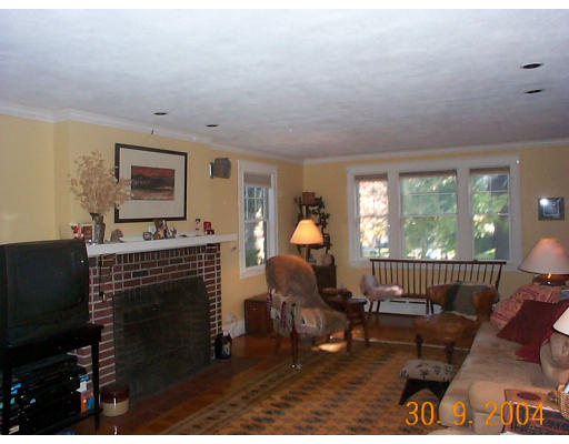 54 Old Middlesex Road Belmont, MA 02478 - Photo 10 of 16 Gallery Image 10