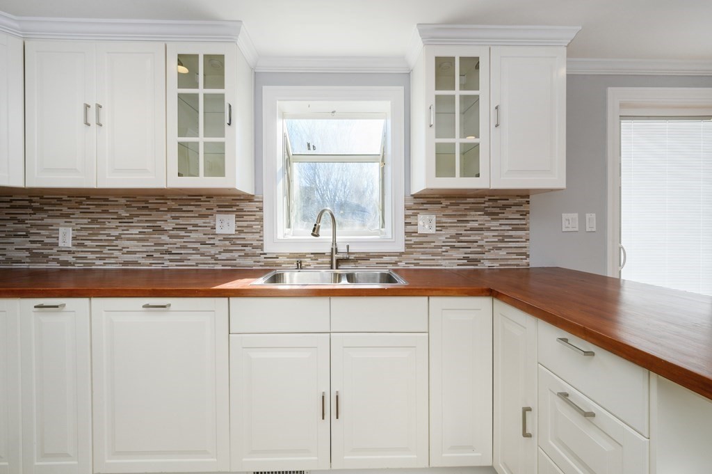 59 Aberdeen Road, Unit 59 Quincy, MA 02171 - Photo 4 of 26