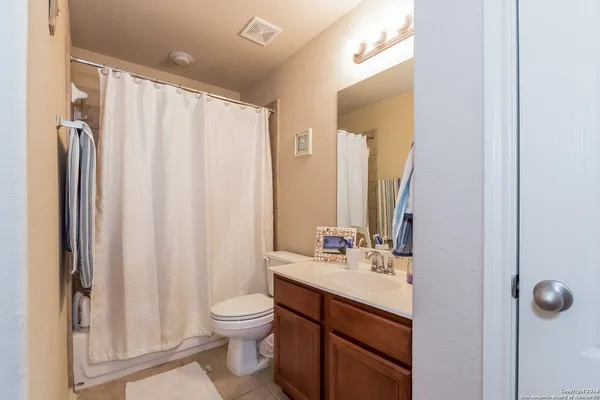 $3,100 | 3615 Mendocino Park, San Antonio, TX 78261