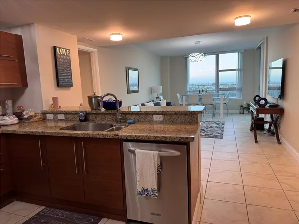 $3,099 | 2681 North Flamingo Road, Unit 1003S, Fort Lauderdale, FL 33323