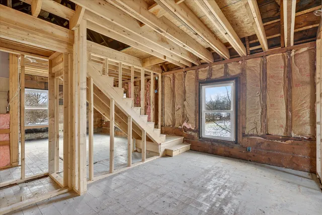 $290,000 | 2328 Dean Lake Avenue Northeast, Grand Rapids, MI 49505