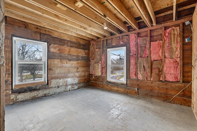 $290,000 | 2328 Dean Lake Avenue Northeast, Grand Rapids, MI 49505