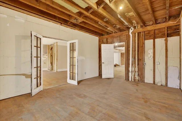 $290,000 | 2328 Dean Lake Avenue Northeast, Grand Rapids, MI 49505