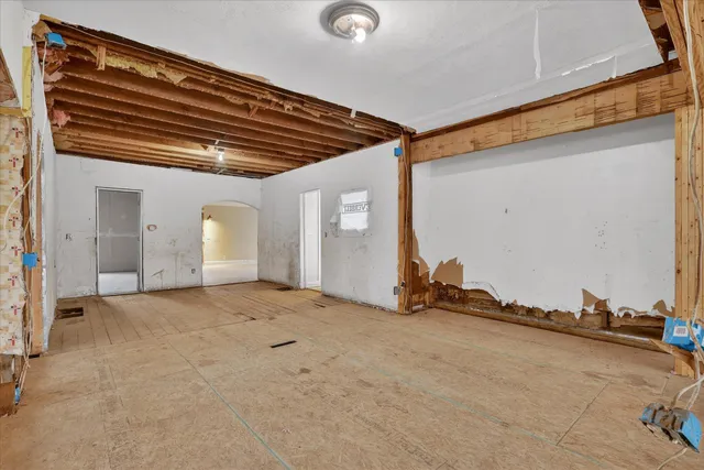 $290,000 | 2328 Dean Lake Avenue Northeast, Grand Rapids, MI 49505