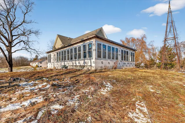 $290,000 | 2328 Dean Lake Avenue Northeast, Grand Rapids, MI 49505