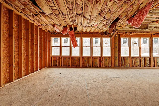 $290,000 | 2328 Dean Lake Avenue Northeast, Grand Rapids, MI 49505