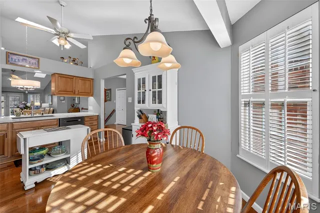 $350,000 | 174 Baxter Heights Court, Manchester, MO 63011