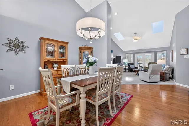 $350,000 | 174 Baxter Heights Court, Manchester, MO 63011