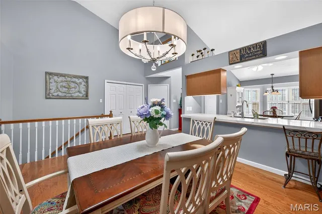 $350,000 | 174 Baxter Heights Court, Manchester, MO 63011