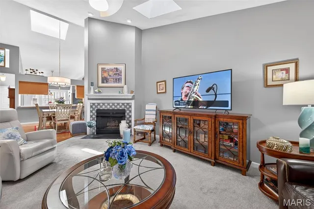 $350,000 | 174 Baxter Heights Court, Manchester, MO 63011