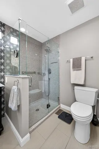 $350,000 | 174 Baxter Heights Court, Manchester, MO 63011