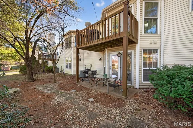 $350,000 | 174 Baxter Heights Court, Manchester, MO 63011