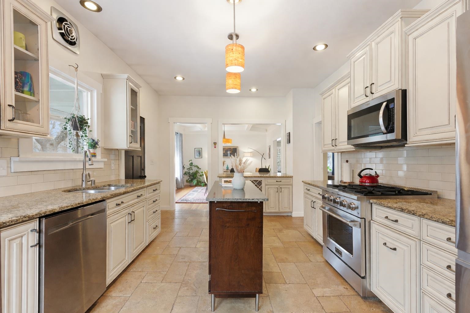 1427 South Madison Street Spokane, WA 99204 - Photo 4 of 42