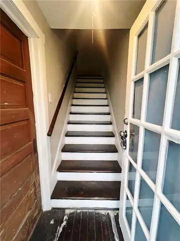 $1,100 | 130 South Hennessey Street, Unit 1, New Orleans, LA 70119